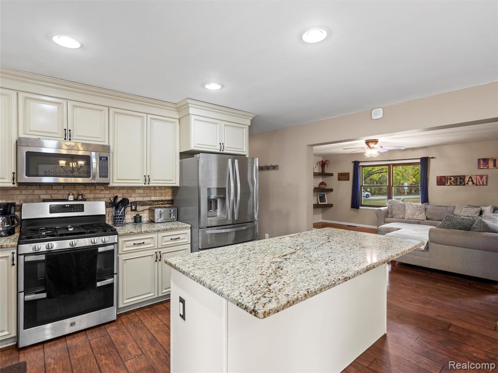 332 E Gates Street, Romeo, MI 48065 — Photo 15