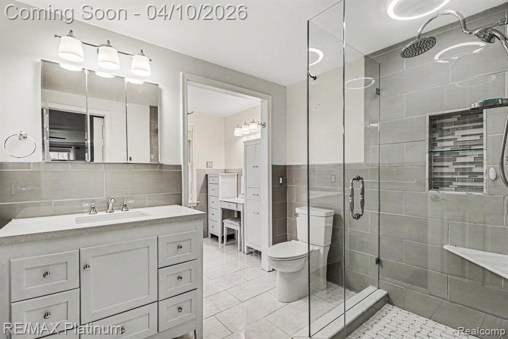 28861 Forest Ridge Drive, Farmington, MI 48331 — Photo 22