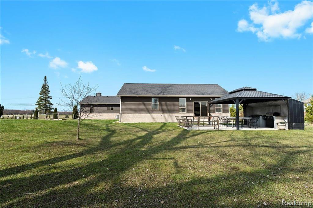 4075 BARR Road, Canton, MI 48188 — Photo 37