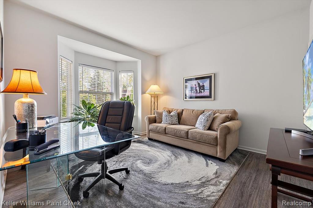 84 Greenan Lane, Lake Orion, MI 48362 — Photo 5