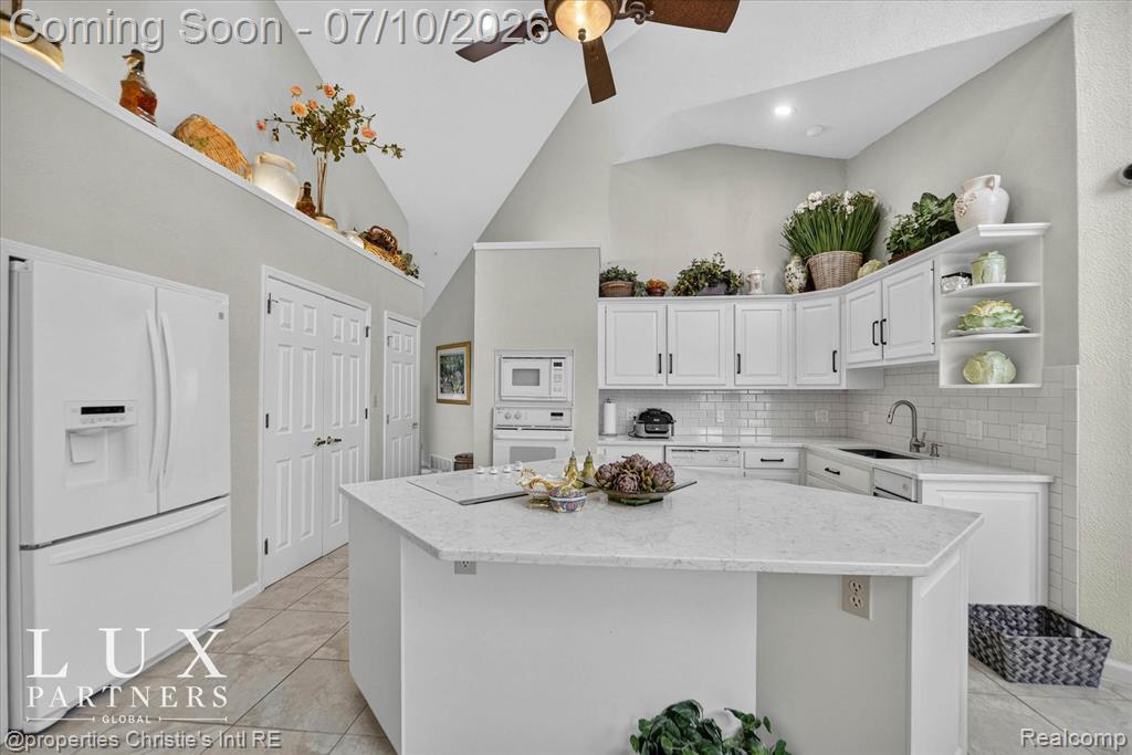 24 Hiawatha Drive, Battle Creek, MI 49015 — Photo 21