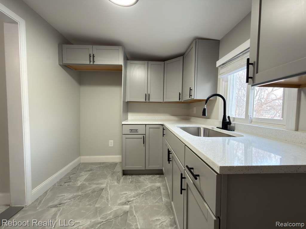 6022 Hazlett Street, Detroit, MI 48210 — Photo 25