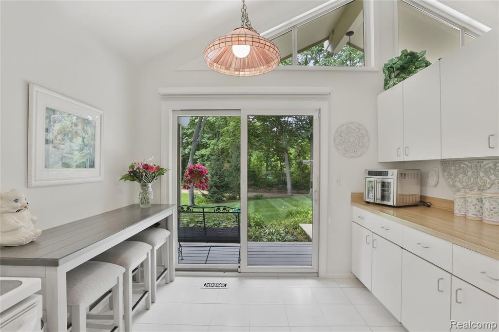 4070 Cross Road, White Lake, MI — Photo 14