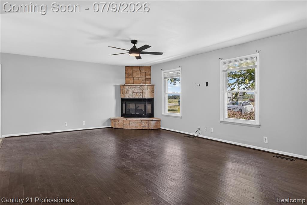 648 Newport Road, Carleton, MI 48117 — Photo 11