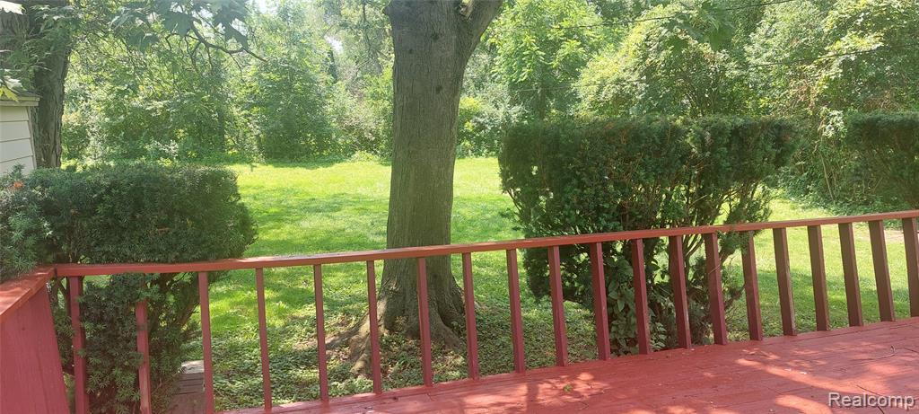 9473 Whitall Lane, Grosse Ile, MI 48138 — Photo 18