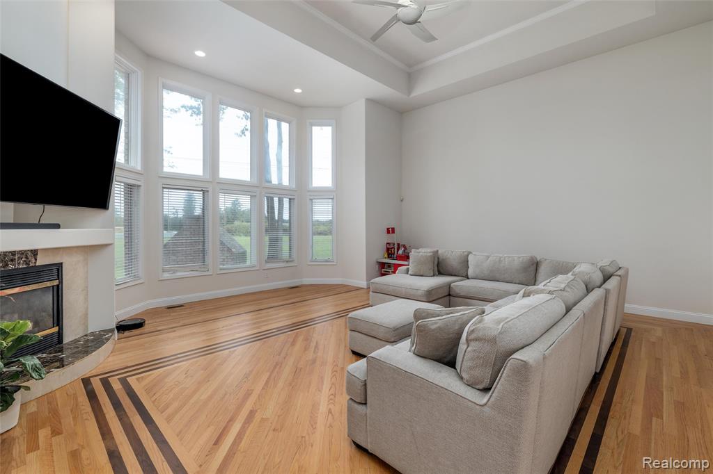 52041 Loon Court, Shelby Twp, MI 48315 — Photo 5