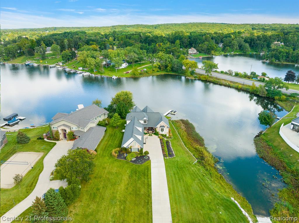 9916 King Road, Davisburg, MI 48350 — Photo 50