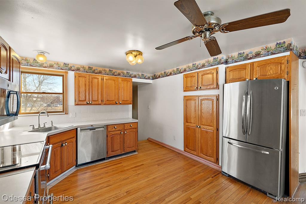 7525 22 MILE Road, Shelby Twp, MI 48317 — Photo 34