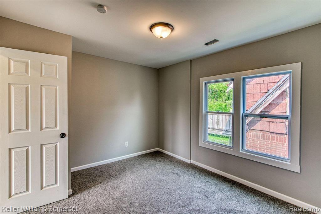 5519 EASTLAWN Street, Detroit, MI 48213 — Photo 40