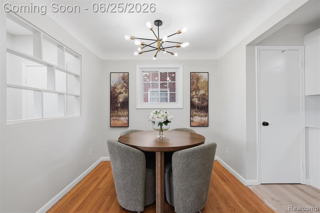 8585 Dixie Lane, Dearborn Heights, MI 48127 — Photo 14