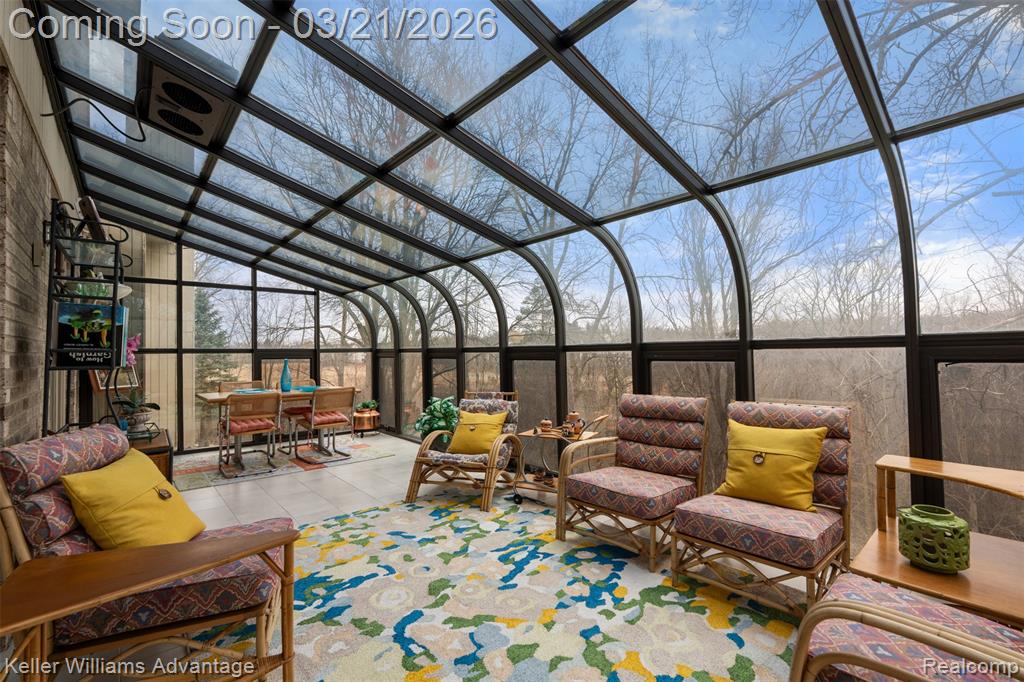 4974 Countryside Drive, West Bloomfield, MI 48323 — Photo 17
