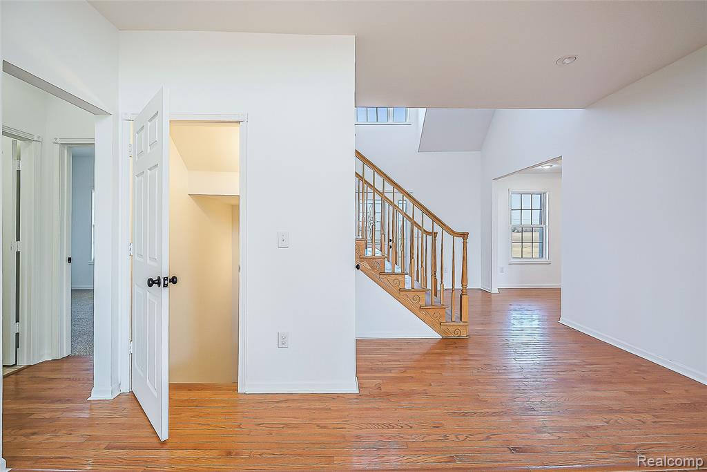 2611 Toben Road, Carleton, MI 48117 — Photo 32