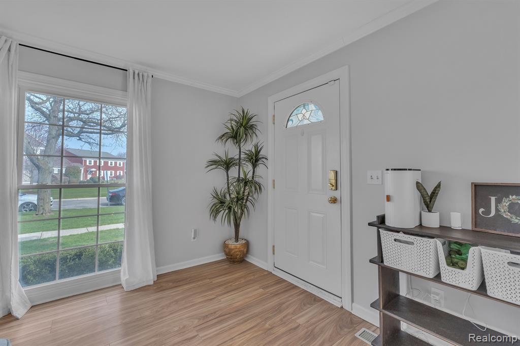 23625 STONEHENGE Boulevard, Novi, MI — Photo 3