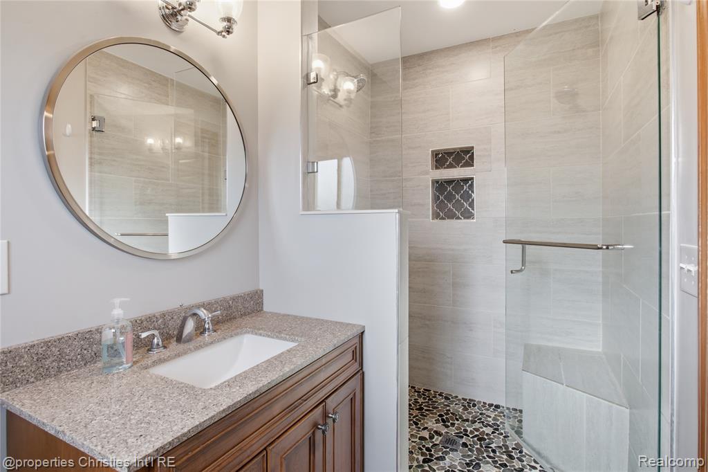 6474 Bedview Drive, Saline, MI 48176 — Photo 29