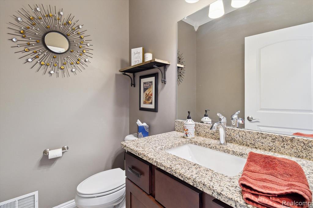 5760 JADA Drive, Highland, MI 48356 — Photo 27