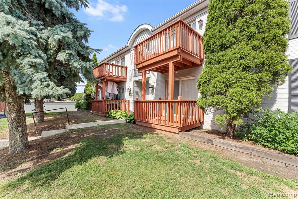 1714 Fort Street, Trenton, MI 48183