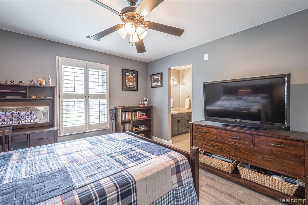 4670 HARVEST Row, MI 48049 — Photo 74