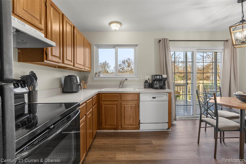 9939 Jackson Lane, Van Buren, MI 48111 — Photo 9