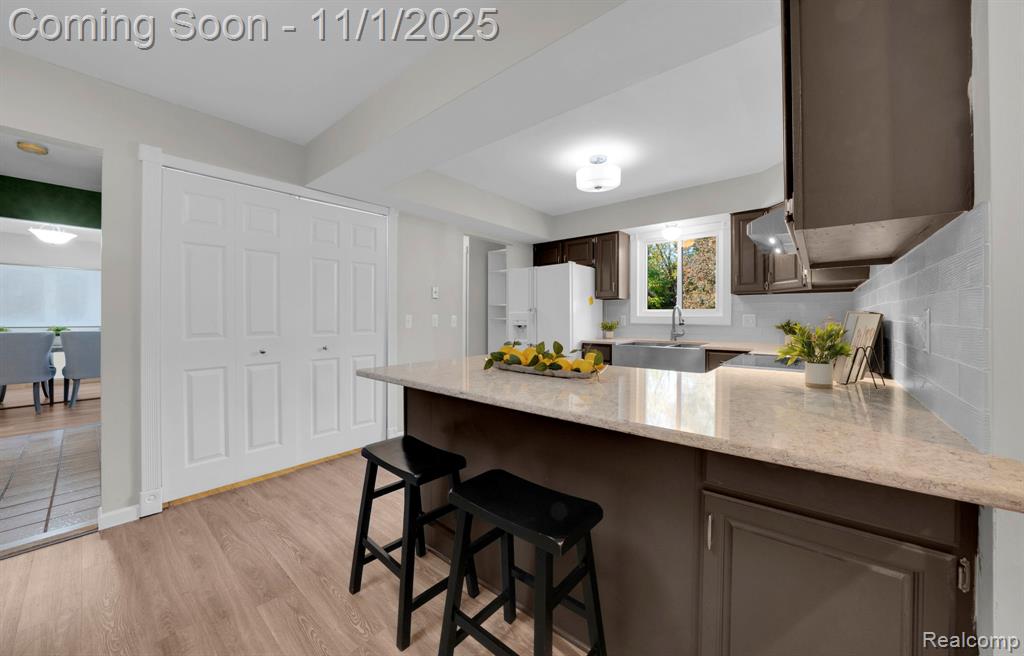 6893 Mountain Drive, Troy, MI 48098 — Photo 18