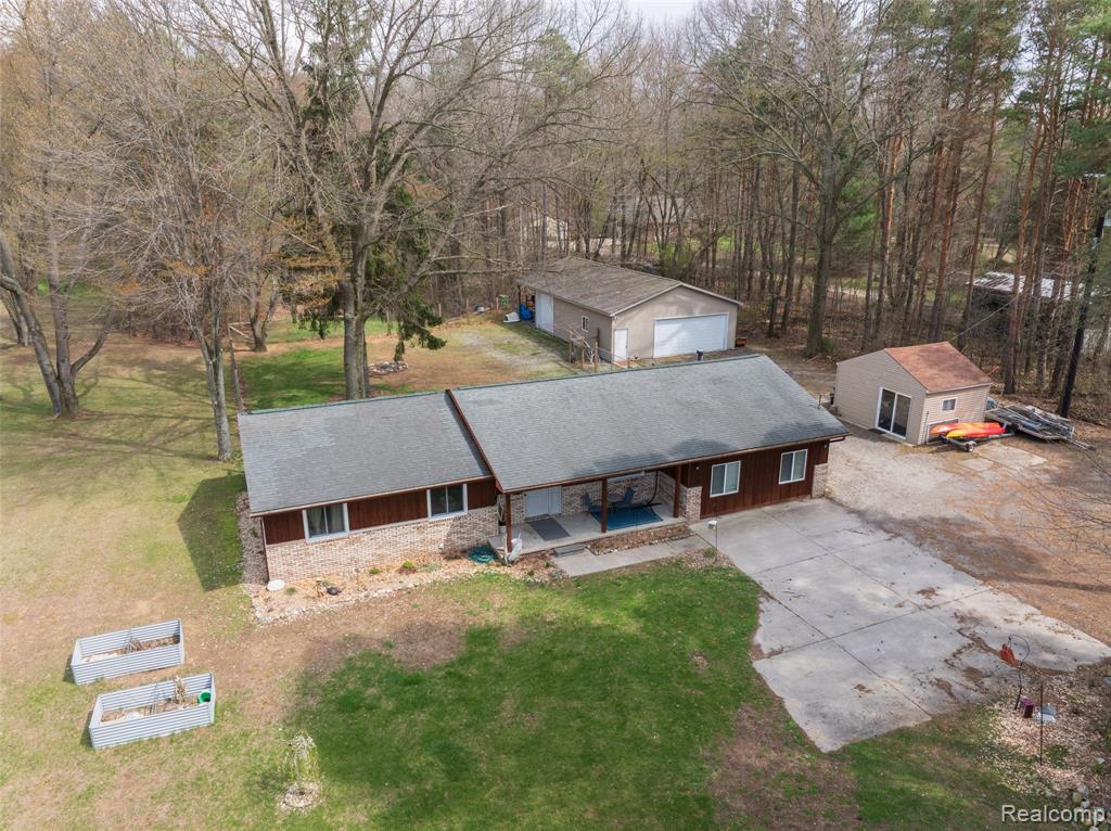 8639 Stone Road, Clay, MI 48001 — Photo 4