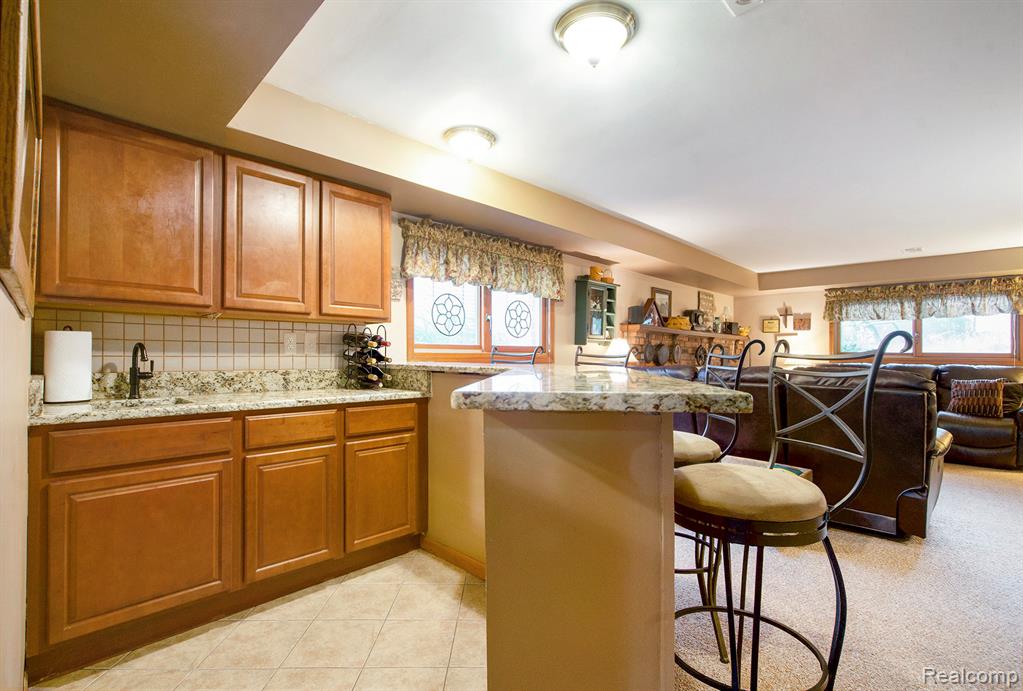 43069 Devon Lane, Canton, MI 48187 — Photo 11