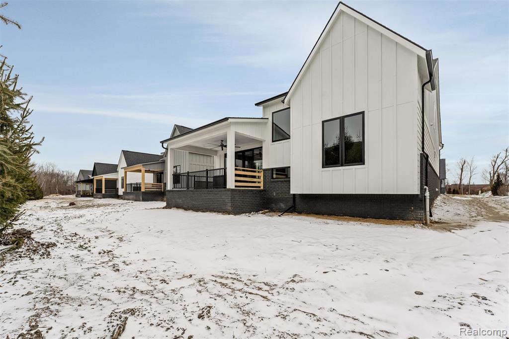 39 South Trail Court, Troy, MI 48083 — Photo 40