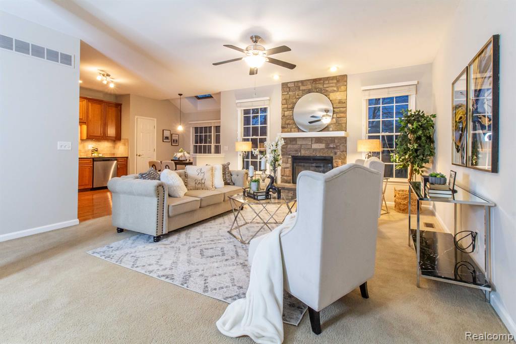 49970 BLACKBERRY Trail, Novi, MI — Photo 11