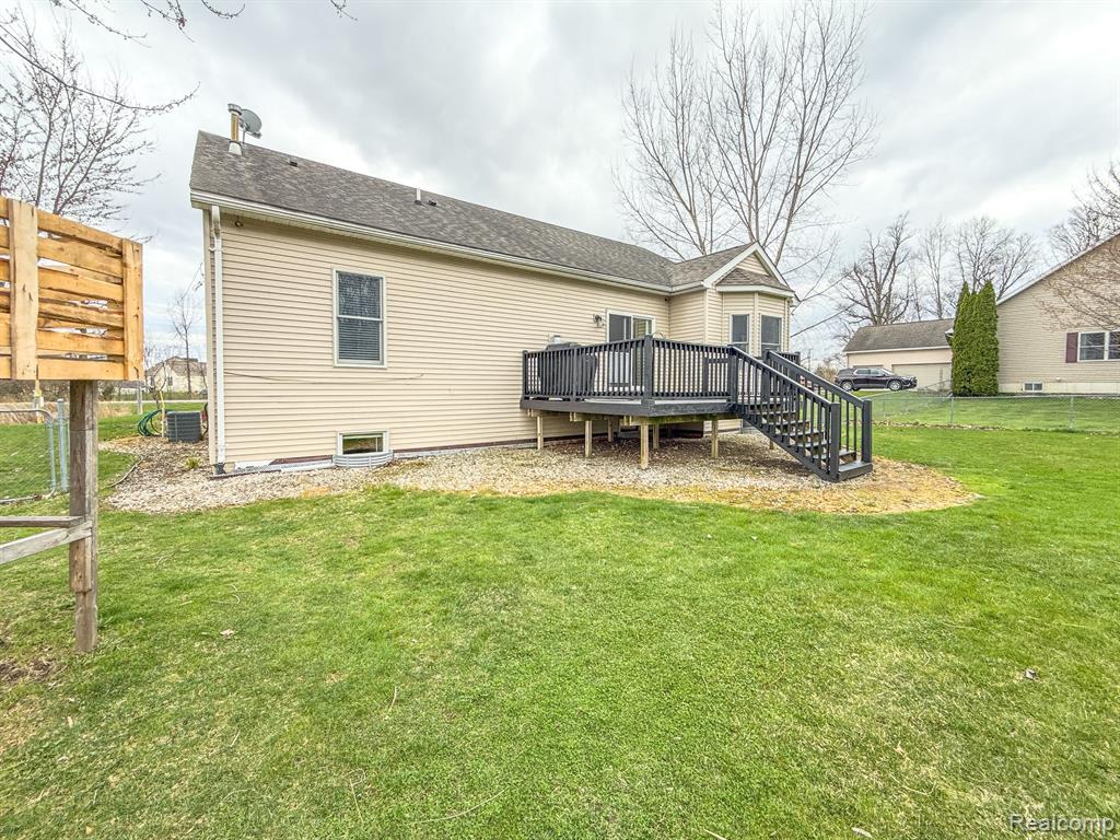 6310 MAPLE Avenue, Swartz Creek, MI 48473 — Photo 8