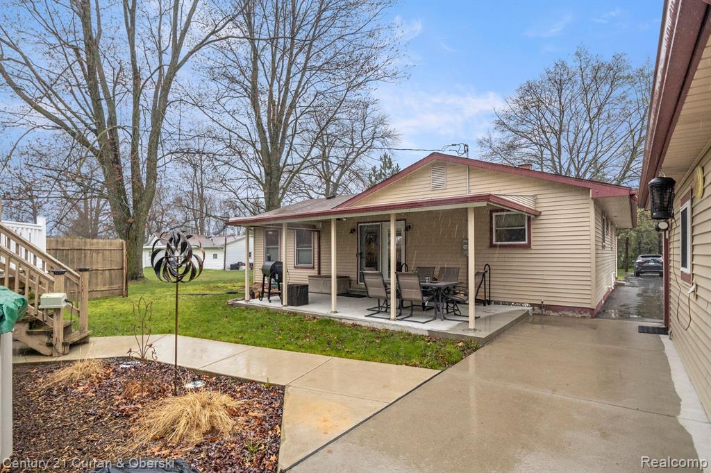 425 KENT Street, Carleton, MI 48117 — Photo 38