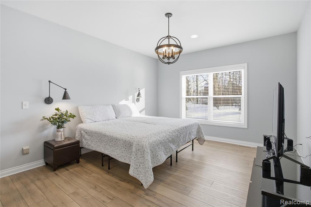 12425 Wolfberry Court, Fenton, MI 48430 — Photo 30