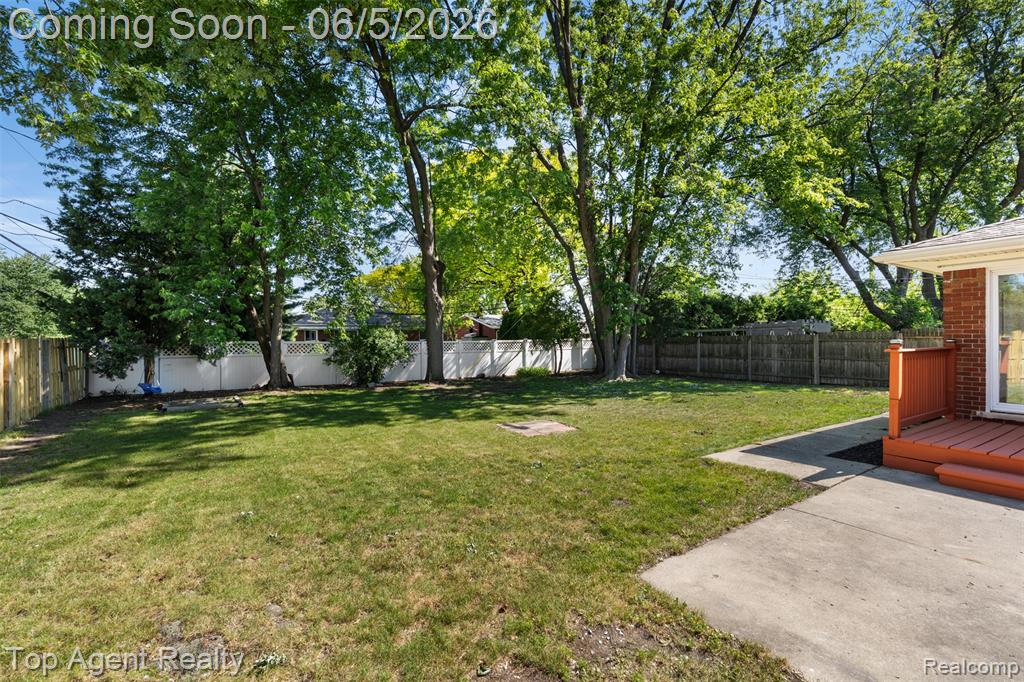 29492 Geraldine Drive, Warren, MI 48093 — Photo 37