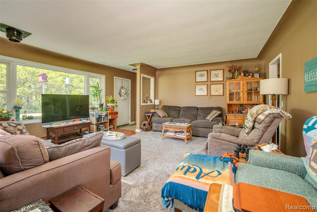 840 W Rose Center Road, Holly, MI 48442 — Photo 3