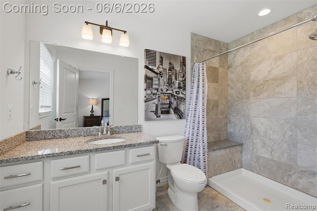 7375 N Mistwood Drive, White Lake, MI 48383 — Photo 42