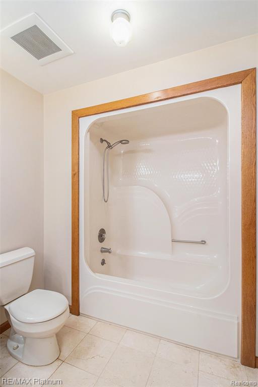 4352 Fenton Road, Hartland, MI 48353 — Photo 28