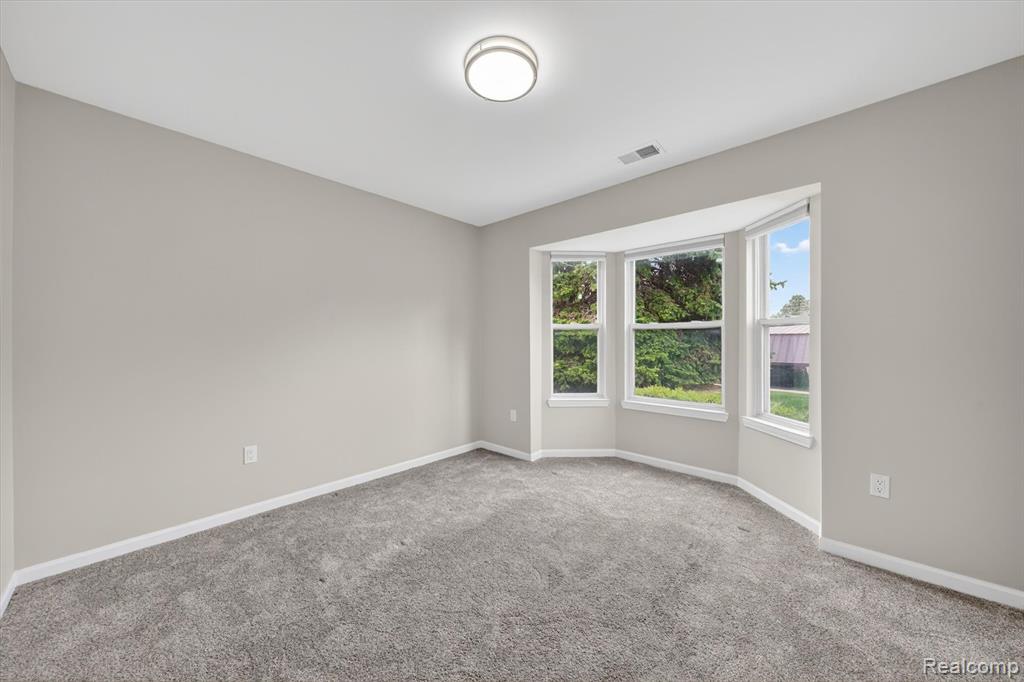 44393 Sunnyside Drive, 38, Sterling Heights, MI 48313 — Photo 16