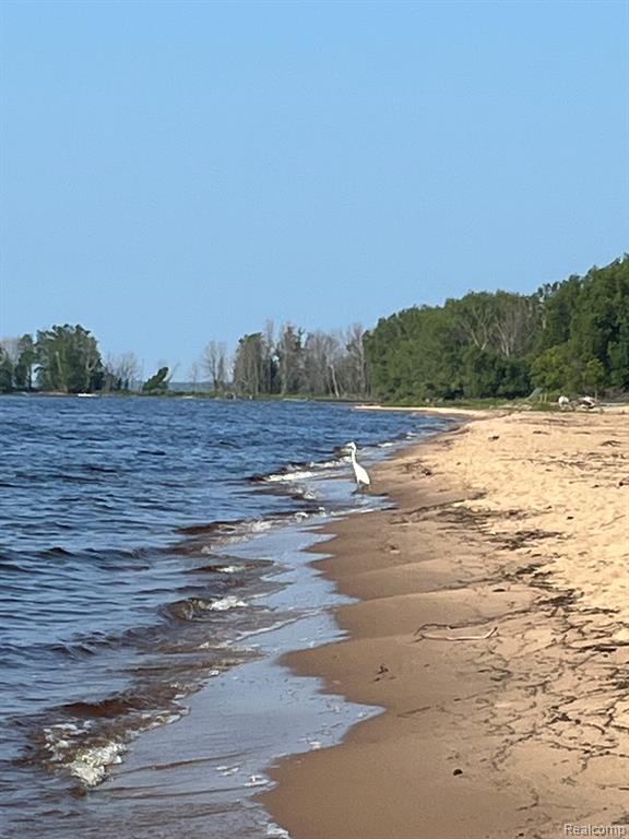 E4639 STATE HIGHWAY M35, Escanaba, MI 49829 — Photo 8