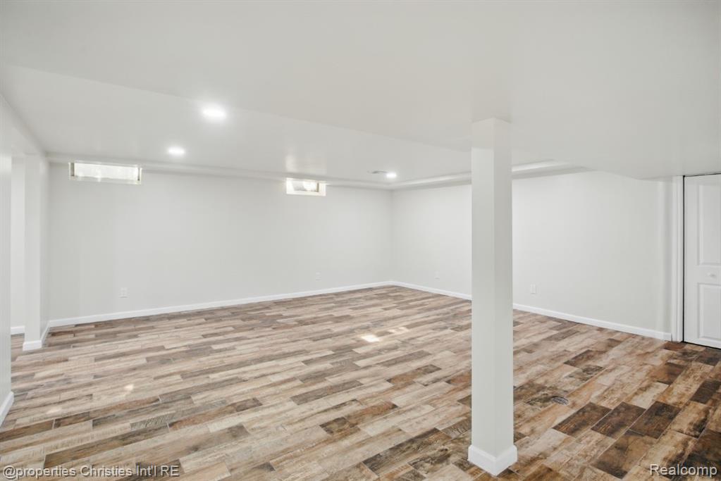 18051 Locherbie Avenue, Beverly Hills, MI 48025 — Photo 30