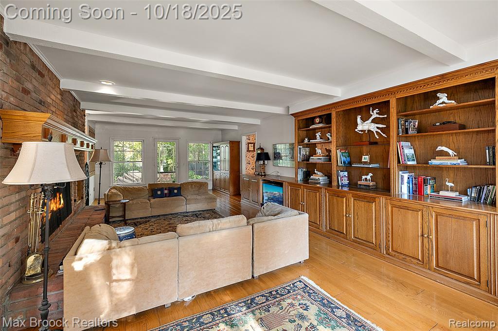 521 Kingsley Trail, Bloomfield Hills, MI 48304 — Photo 18