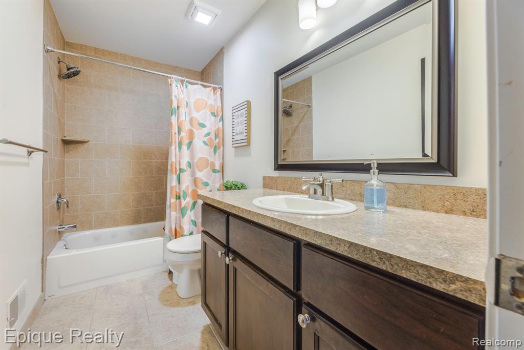 3681 S Athanasia Way S, Fort Gratiot, MI 48059 — Photo 20