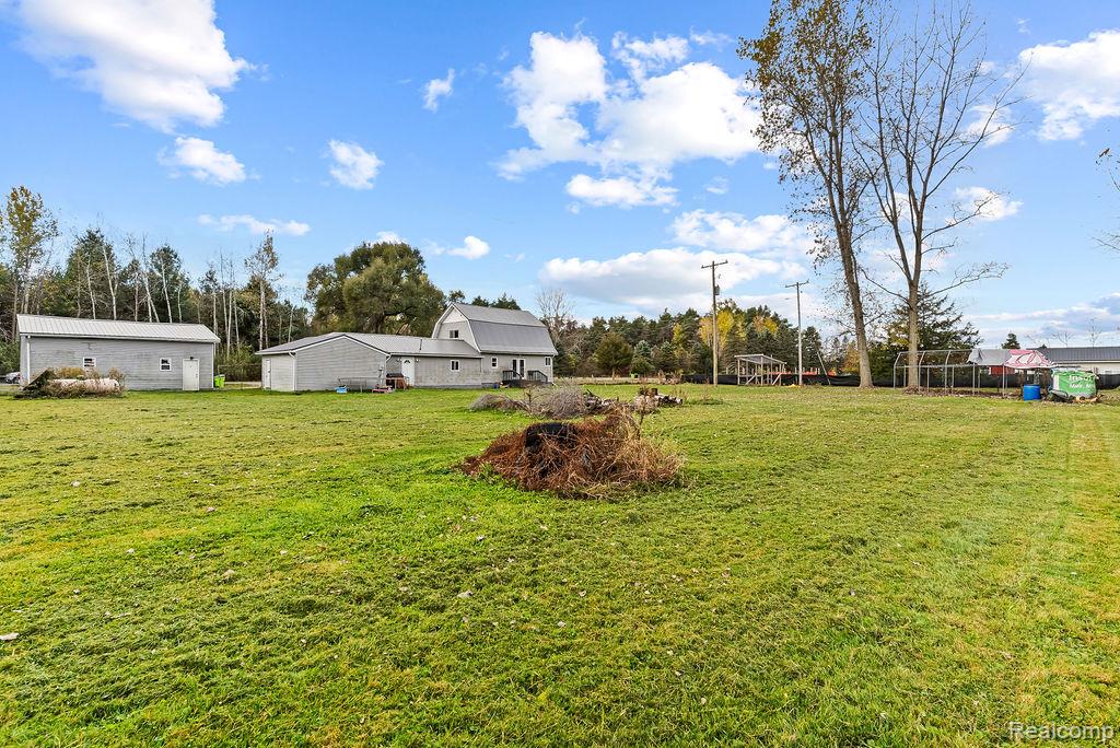4576 W Baker Road, Coleman, MI 48618 — Photo 8