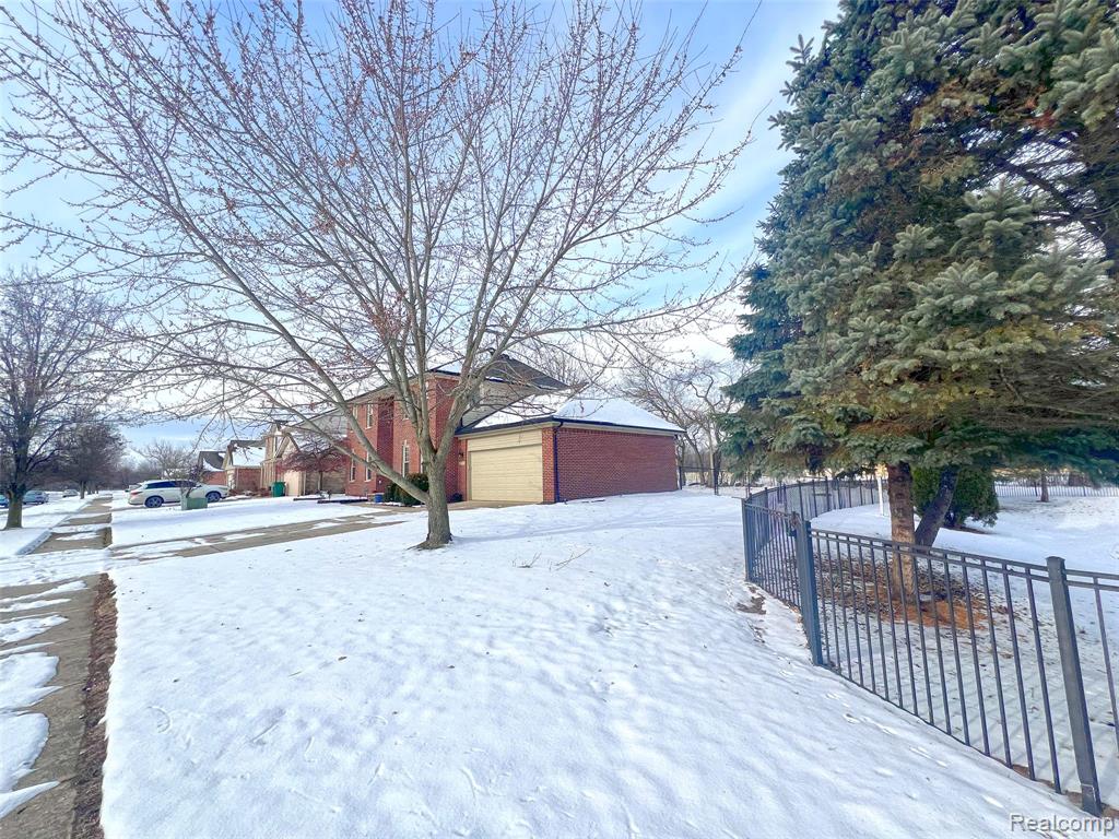 47546 Belmont Drive, Belleville, MI 48111 — Photo 52