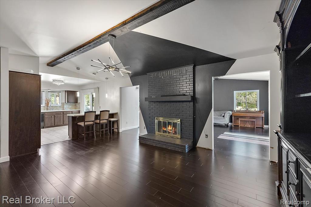 24348 Simmons Drive, Novi, MI — Photo 8