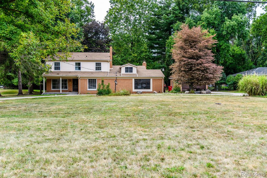 21875 Beech Road, Southfield, MI 48033