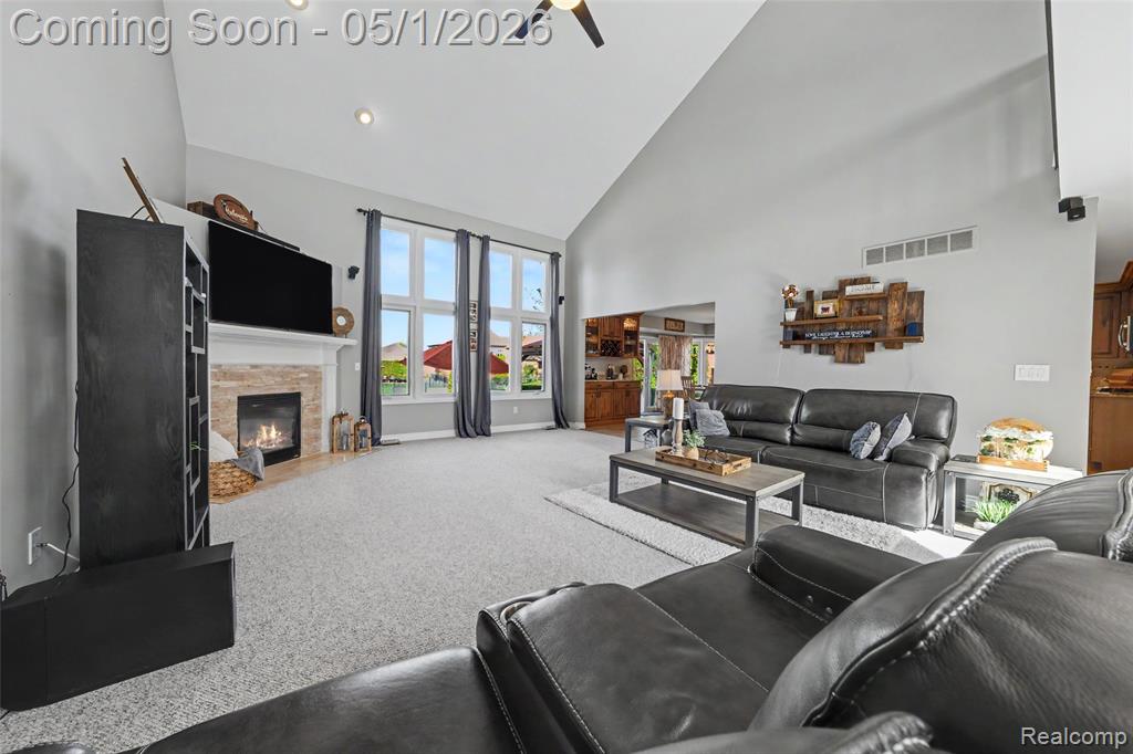 48333 Manchester Drive, Macomb, MI 48044 — Photo 10