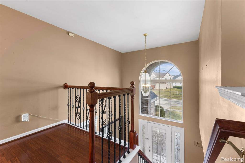 8886 Stonebridge Court, Van Buren, MI 48111 — Photo 15