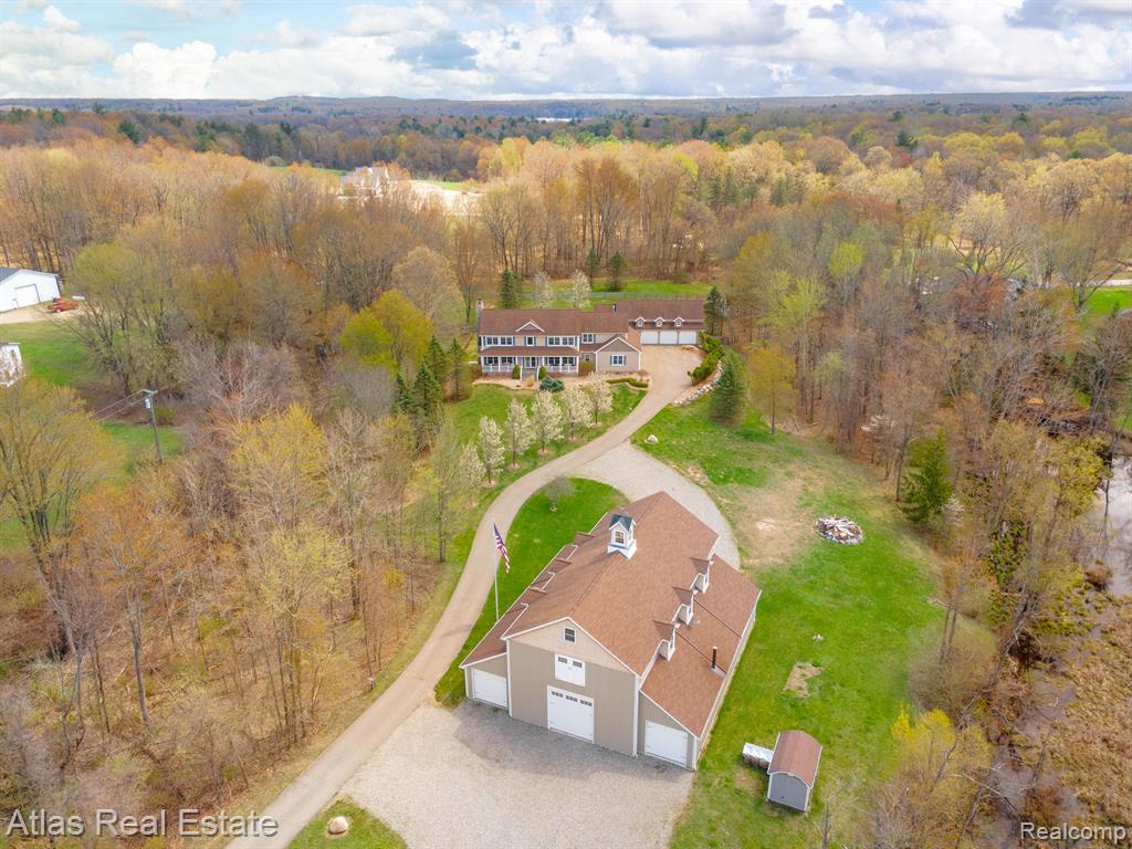 2716 LAKE GEORGE Road, Leonard, MI 48367 — Photo 6