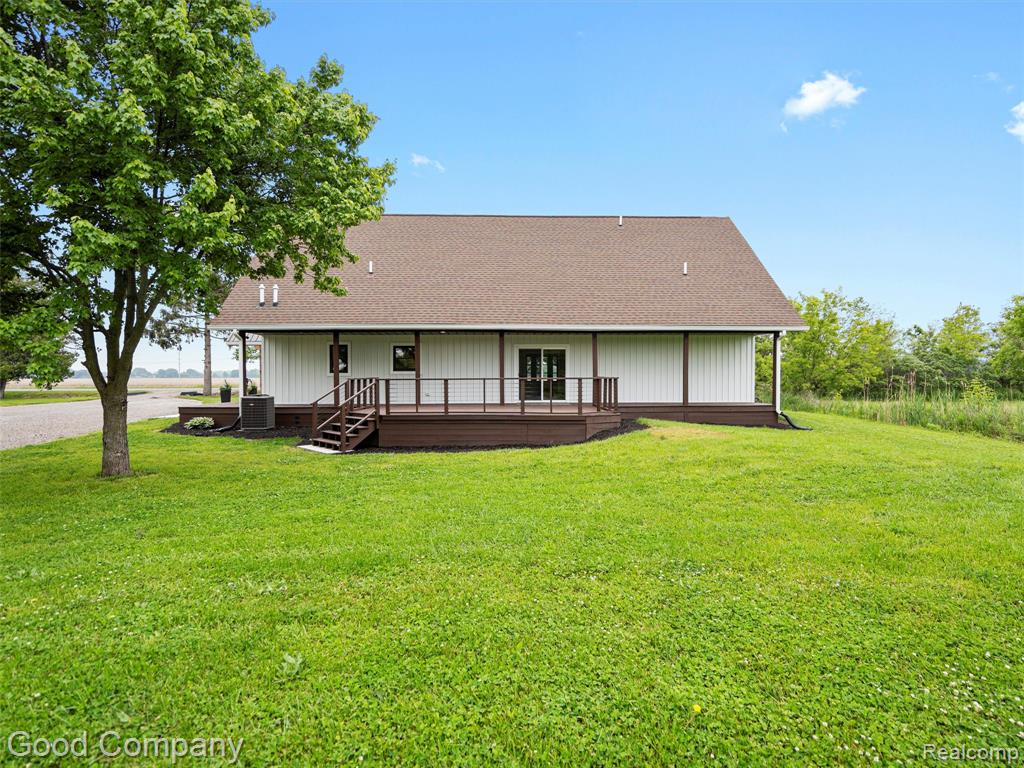 476 Bauman Road, Columbus, MI — Photo 6