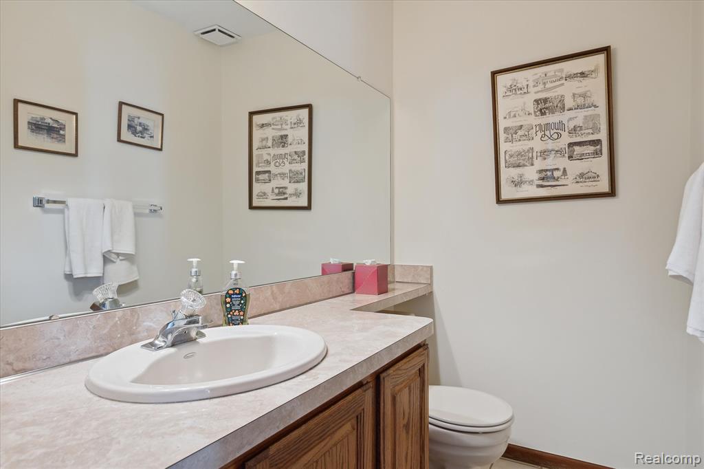 48721 W Normandy Court, Plymouth, MI 48170 — Photo 32