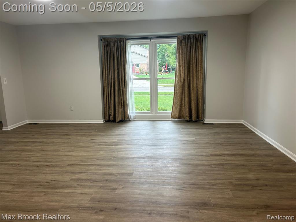 2081 BABCOCK Drive, Troy, MI 48084 — Photo 3