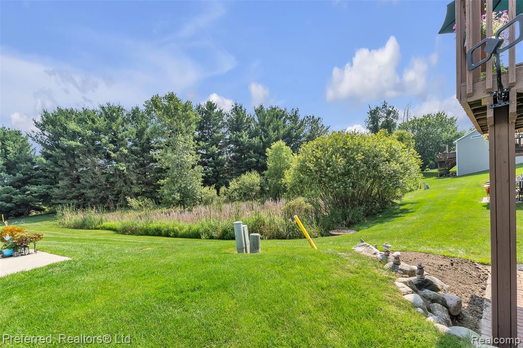 77 Sedum, Howell, MI 48843 — Photo 44